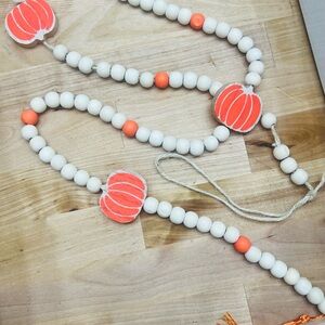 Kids Pumpkin Bead Garland - White and Orange